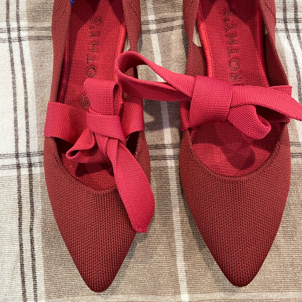 Rothy’s size 8 cinnamon color Mary Jane shoe